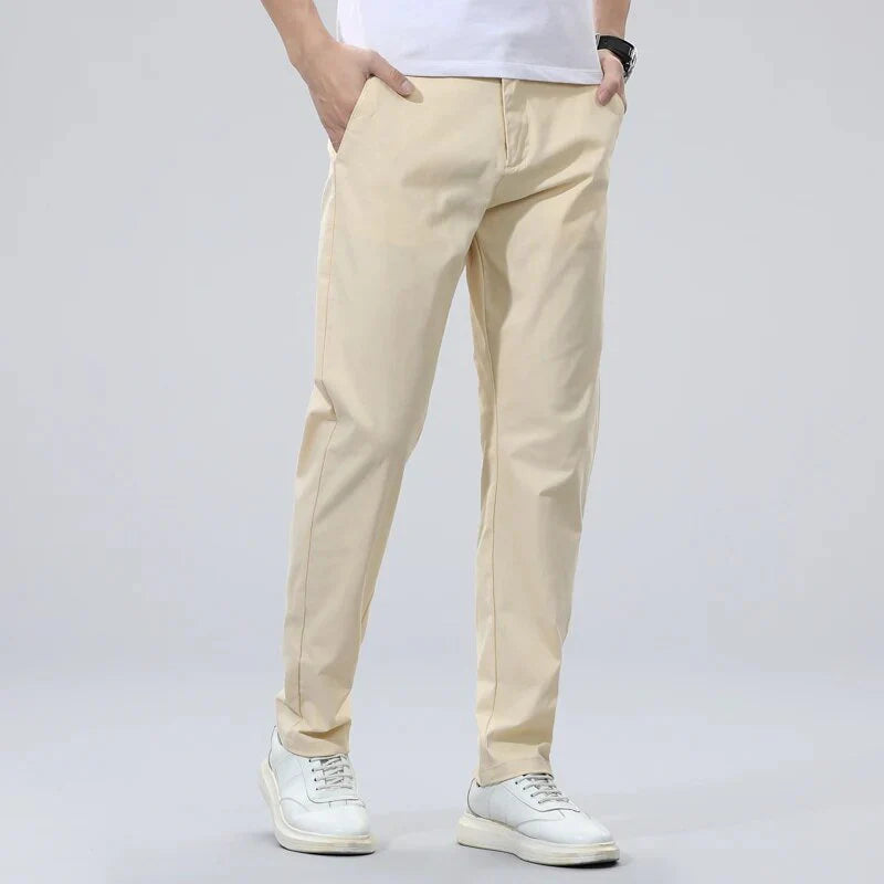 Calça Chino em Sarja Masculina Romenzi RZ554