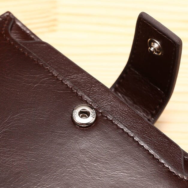 Carteira Masculina de Couro Manbag Montclive MT478