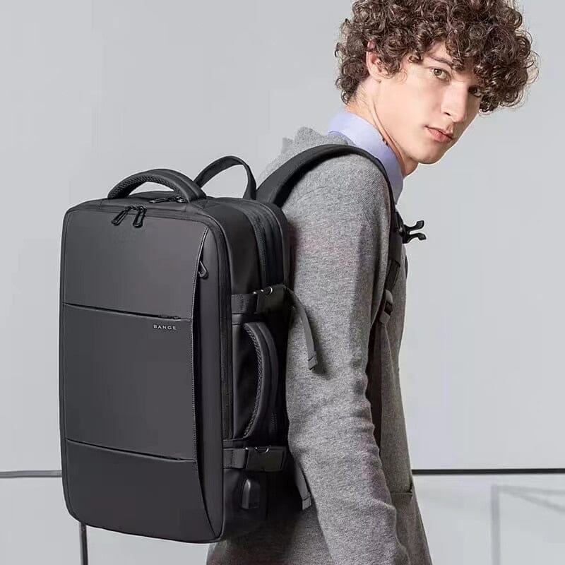 Mochila de Viagem Premiere Romenzi RZ964 - Notebook 17', Expansível, Impermeável e Porta USB
