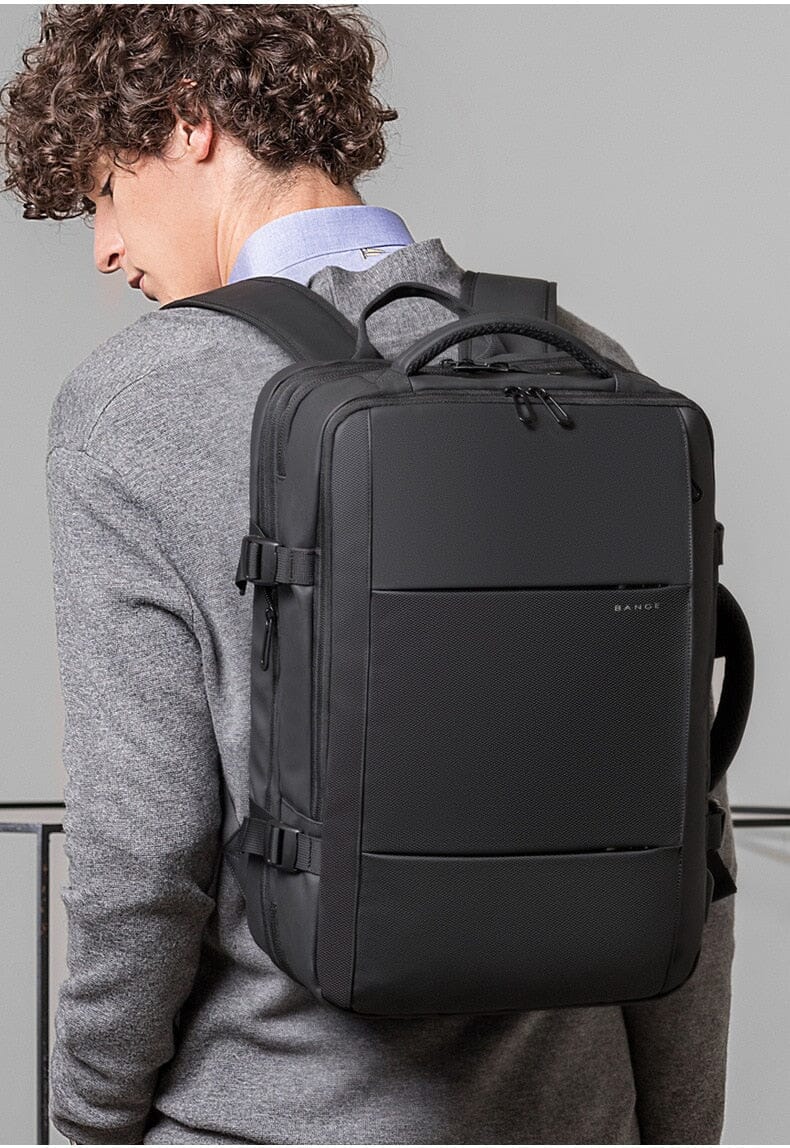 Mochila de Viagem Premiere Romenzi RZ964 - Notebook 17', Expansível, Impermeável e Porta USB