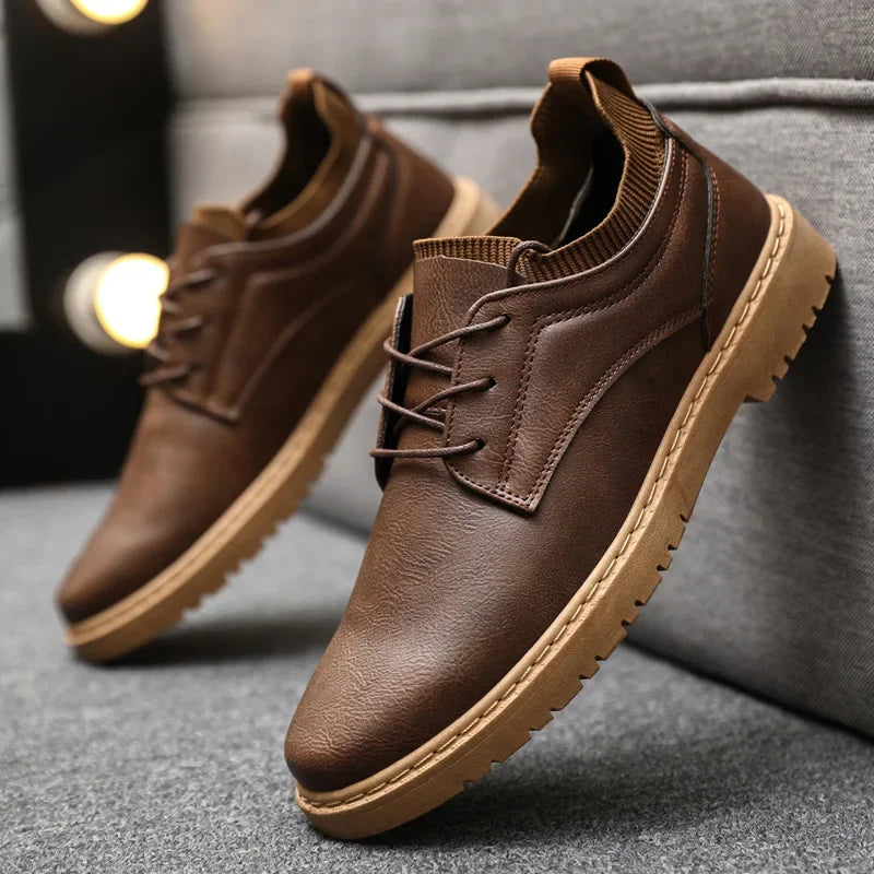 Sapatênis Masculino de Couro Montclive MT448