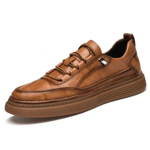 Tênis Masculino em Couro Montclive MT422