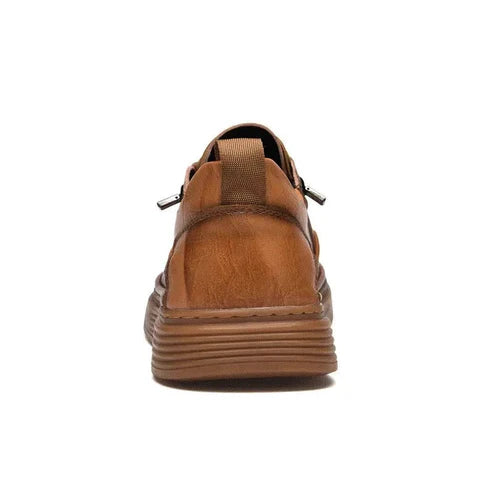 Tênis Masculino em Couro Montclive MT422