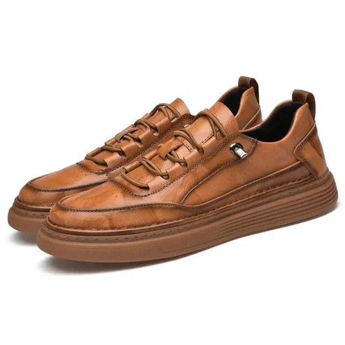 Tênis Masculino em Couro Montclive MT422