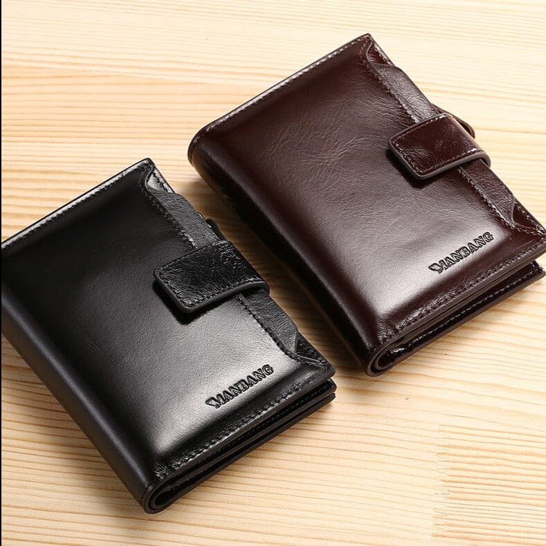 Carteira Masculina de Couro Manbag Montclive MT478